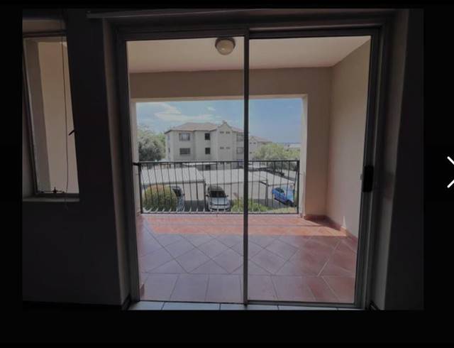 2 BEDROOM PROPERTY TO RENT IN RANDBURG CENTRAL